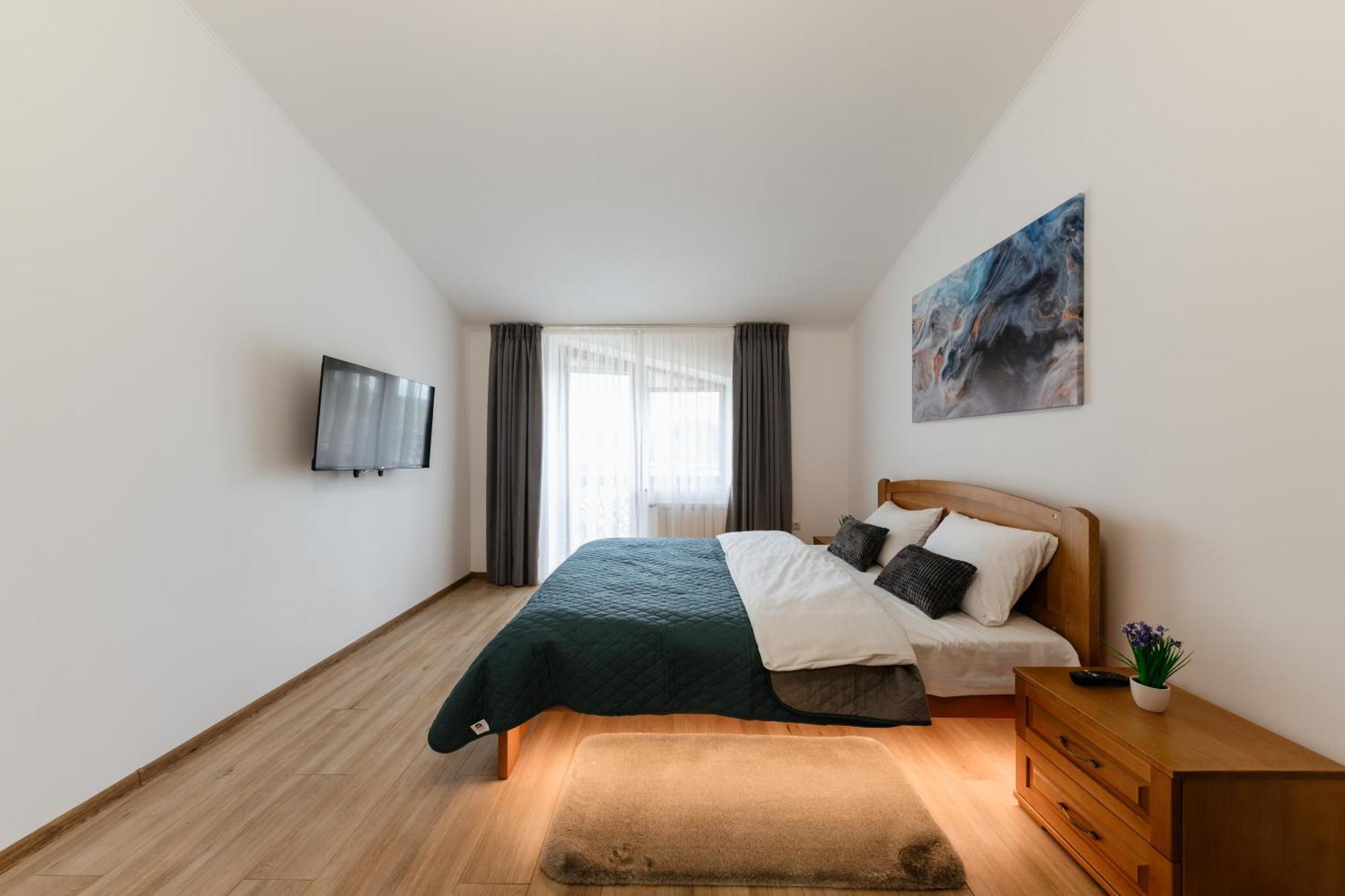 Luxury Apartments Uzhorod Exterior photo